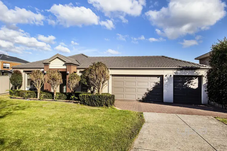 2 The Willows, Hillside VIC 3037