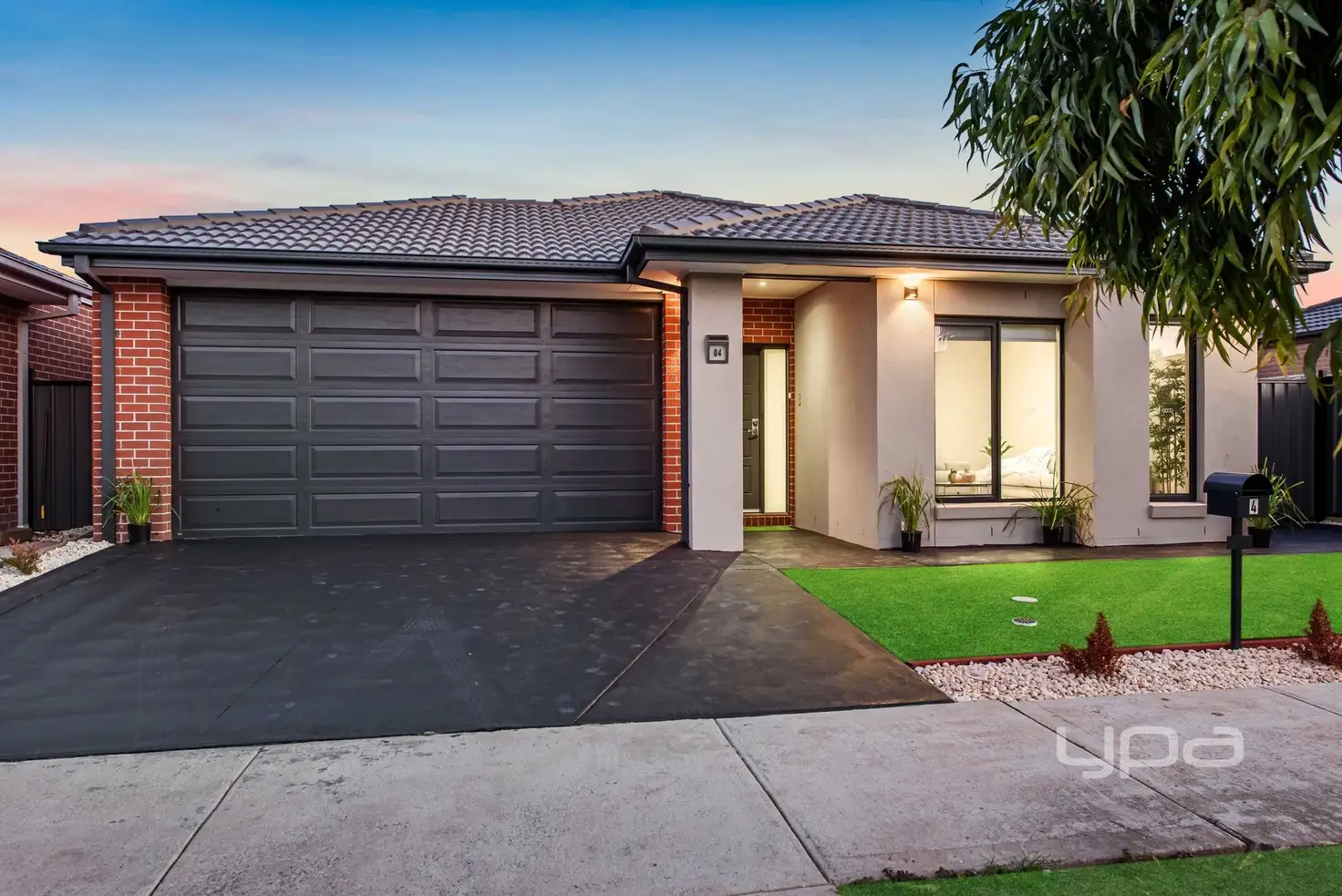Main view of Homely house listing, 4 Lemon Myrtle Way, Craigieburn VIC 3064