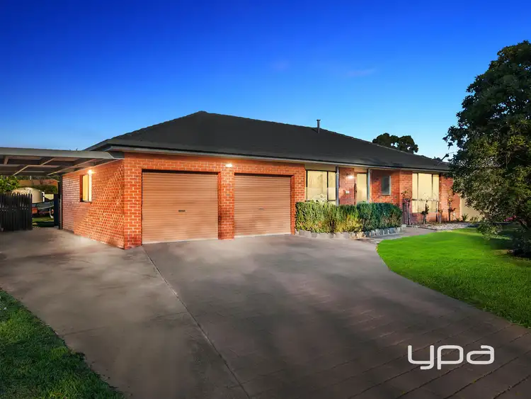 Second view of Homely house listing, 3 Mcdonald Court, Bacchus Marsh VIC 3340