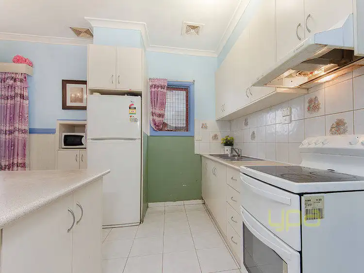 Sixth view of Homely house listing, 2/15 Albert Crescent, St Albans VIC 3021