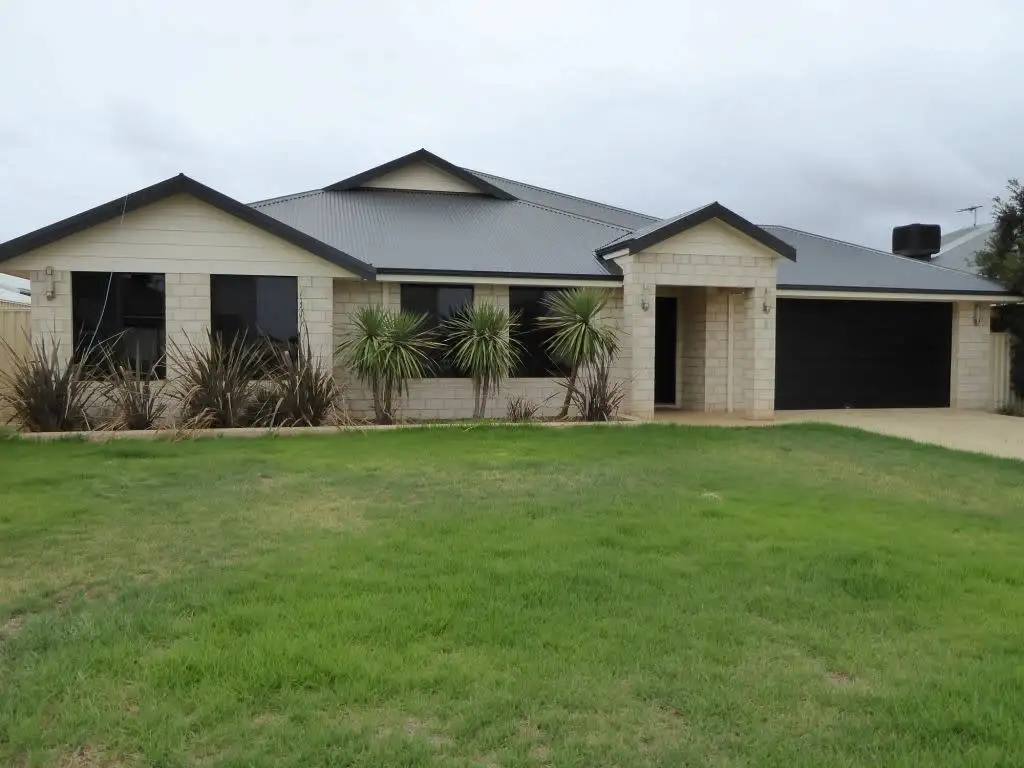 Main view of Homely house listing, 4 Riseberry Way, Somerville WA 6430