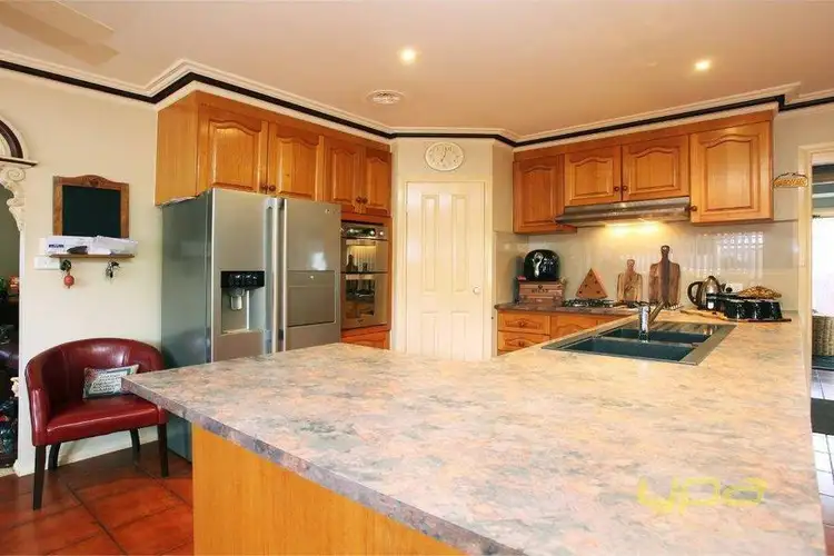 Sixth view of Homely house listing, 8 Darlingsford Boulevard, Melton VIC 3337