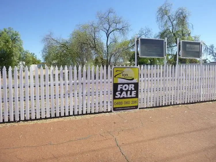 37 Bayley Street, Coolgardie WA 6429
