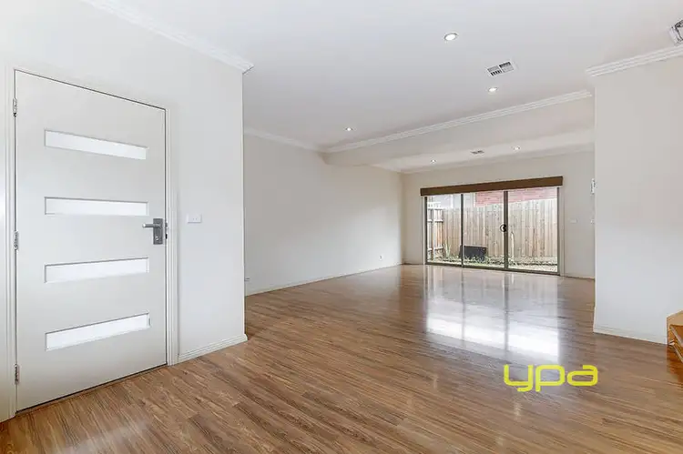 Sixth view of Homely townhouse listing, 2/64 Lorraine Crescent, Jacana VIC 3047
