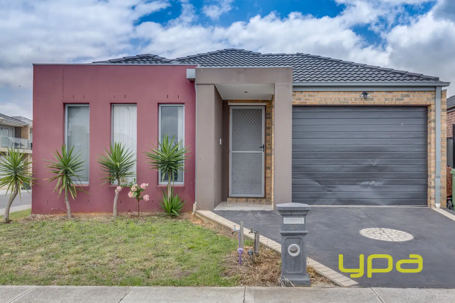 Main view of Homely house listing, 20 Daymar Circuit, Craigieburn VIC 3064
