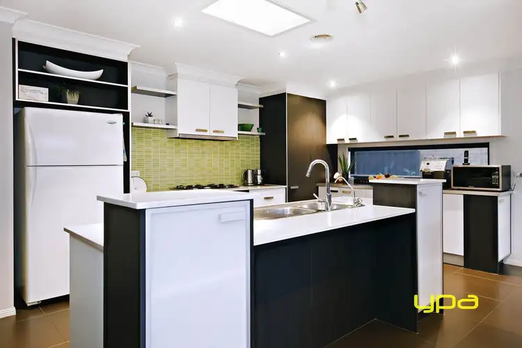 Fifth view of Homely house listing, 39 Cassan Way, Caroline Springs VIC 3023