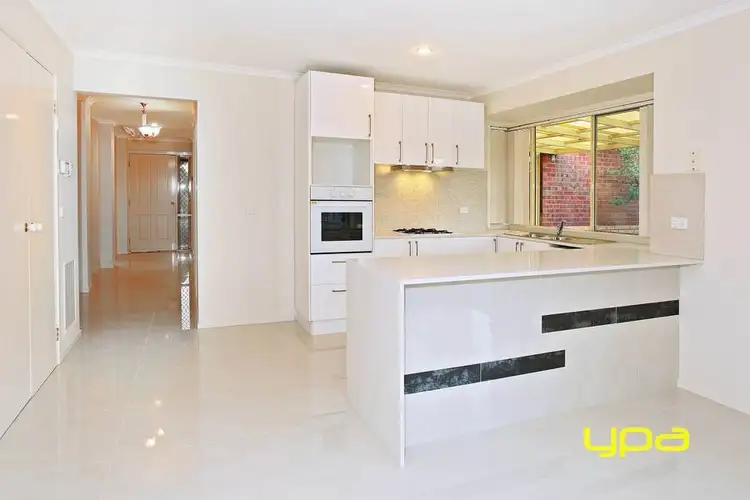 Fifth view of Homely house listing, 4 Provis Close, Burnside VIC 3023