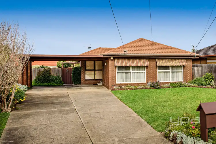 10 Scampton Crescent, Tullamarine VIC 3043