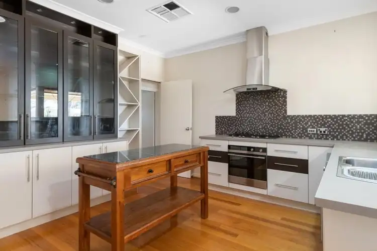 Fourth view of Homely house listing, 7 Gwalia Close, Hannans WA 6430