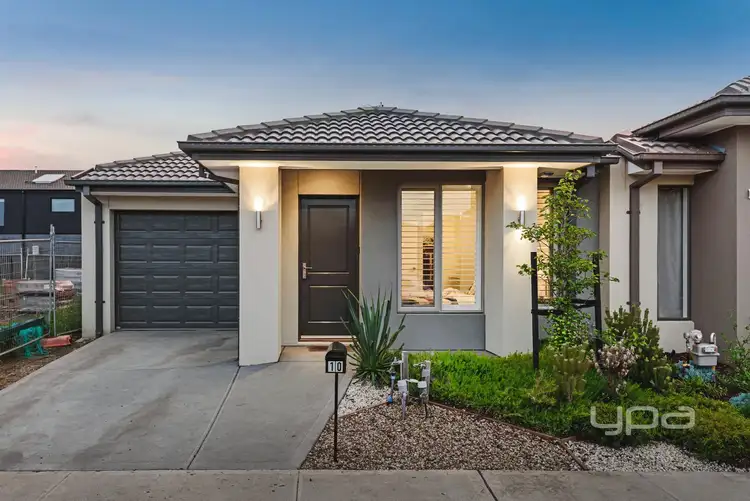 Main view of Homely house listing, 10 Sona Street, Craigieburn VIC 3064