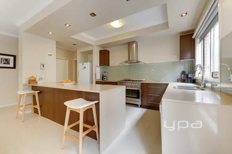 Fourth view of Homely house listing, 6 Wartook Glade, Caroline Springs VIC 3023