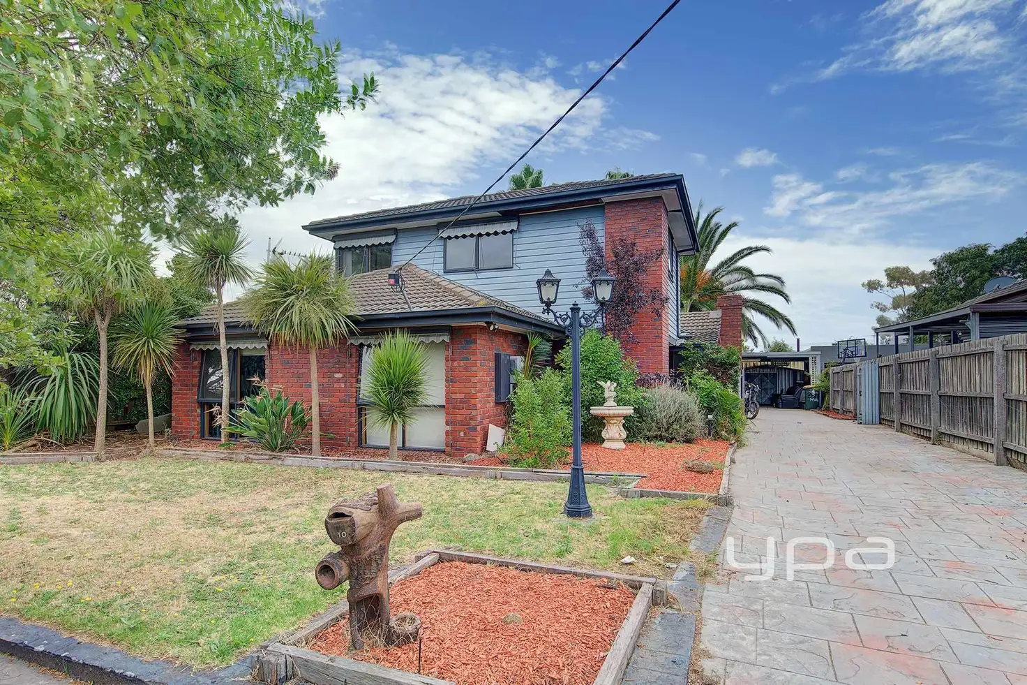 Main view of Homely house listing, 10 Spring Valley Avenue, Craigieburn VIC 3064