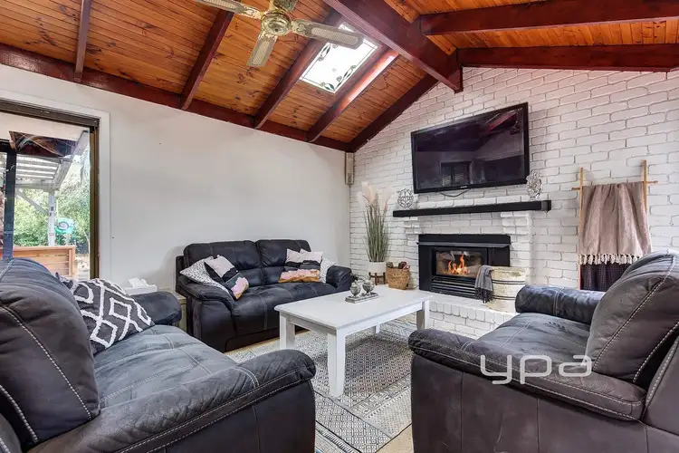 Second view of Homely house listing, 10 Spring Valley Avenue, Craigieburn VIC 3064