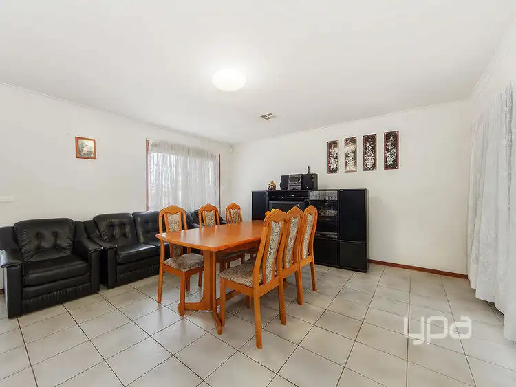 Fifth view of Homely house listing, 48 Currunghi Court, St Albans VIC 3021