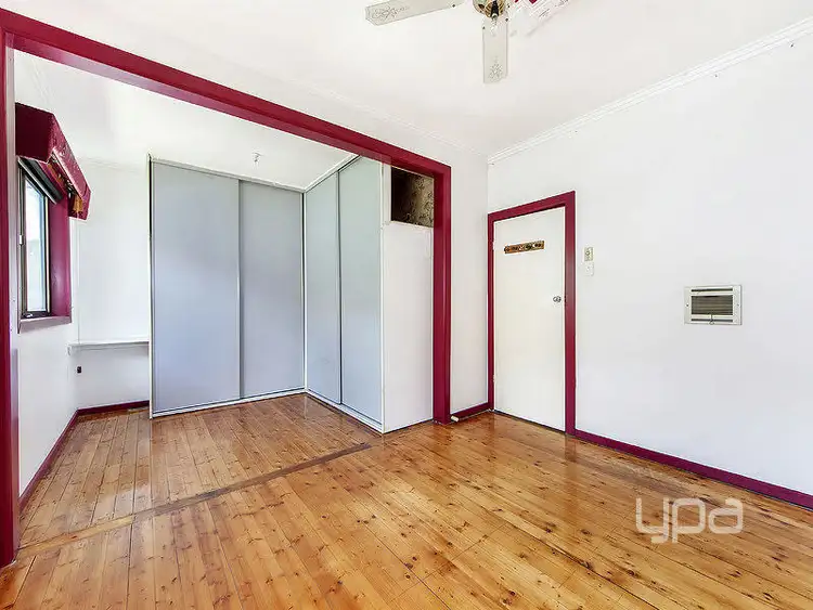 Fifth view of Homely house listing, 2 Grist Street, St Albans VIC 3021
