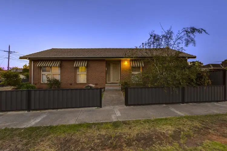 37 Wintersun Drive, Albanvale VIC 3021
