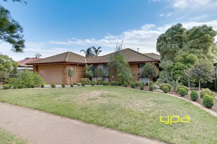 9 Parklands Grove, Werribee VIC 3030