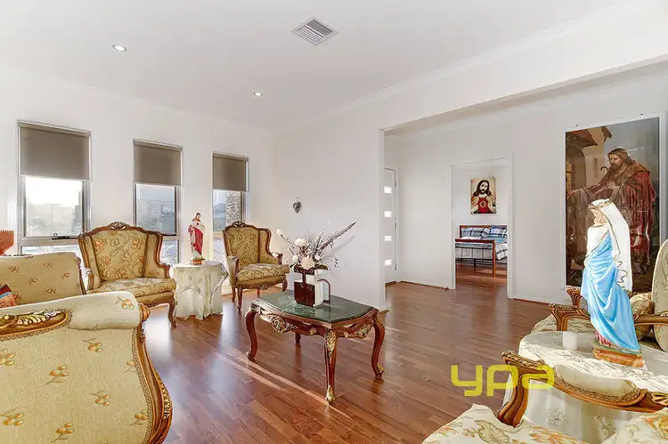 Fifth view of Homely house listing, 21 Clarendon Avenue, Craigieburn VIC 3064