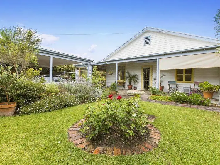 21 Weeroona Street, Rye VIC 3941