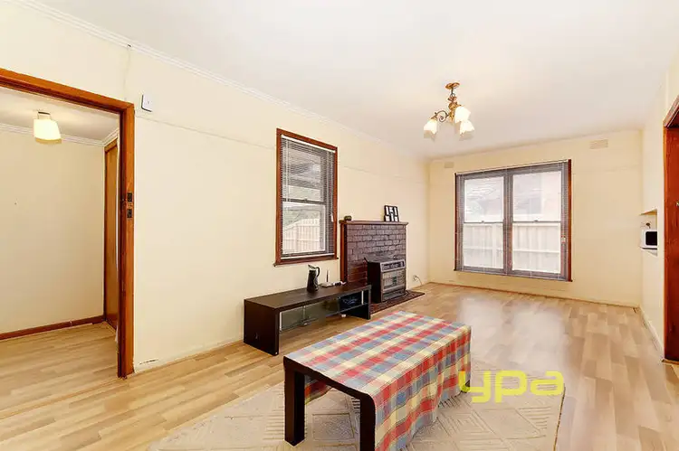 Second view of Homely house listing, 7 Bessell Court, Jacana VIC 3047