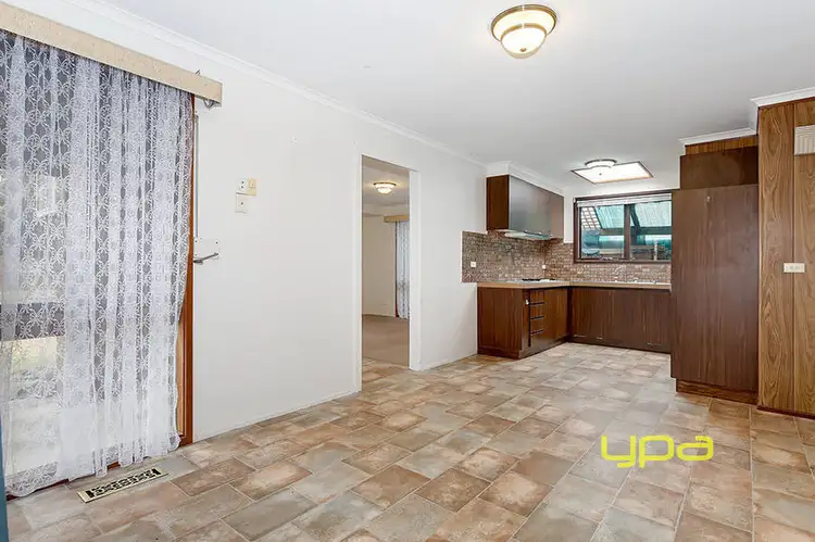 Fourth view of Homely house listing, 10 Colignan Court, Meadow Heights VIC 3048