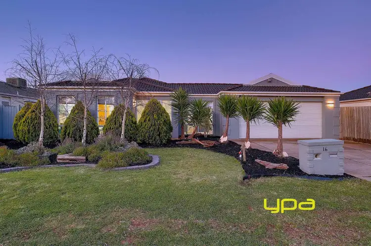 16 Timele Drive, Hillside VIC 3037
