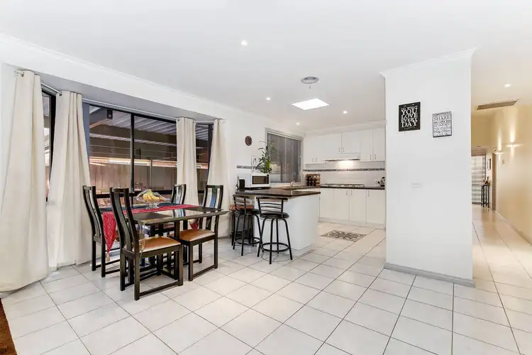 Fifth view of Homely house listing, 15 Pimelea Way, Hillside VIC 3037