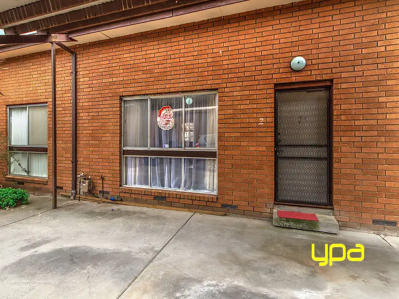 Main view of Homely unit listing, 2/82 Fox Street, St Albans VIC 3021
