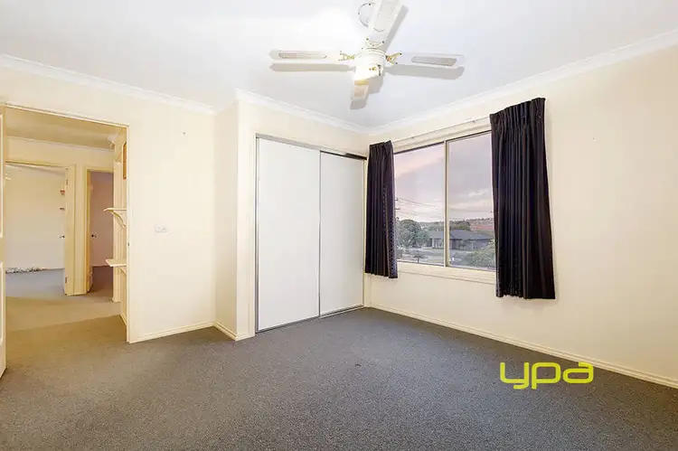 Fifth view of Homely house listing, 22 Rylandes Drive, Gladstone Park VIC 3043