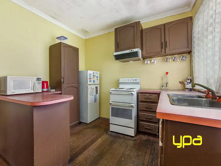 Fifth view of Homely house listing, 75 Errington Road, St Albans VIC 3021