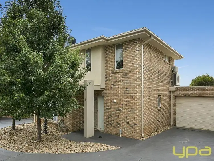 Main view of Homely townhouse listing, 3/25-27 Golf Links Drive, Sunbury VIC 3429