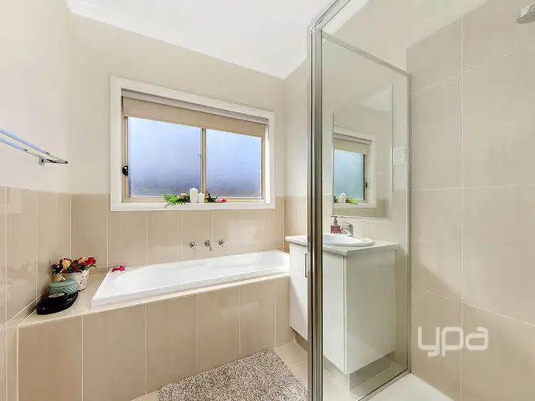 Seventh view of Homely unit listing, 1/367 Taylors Road, Kings Park VIC 3021
