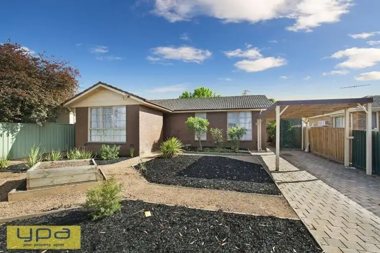 32 Marjorie Avenue, Sunbury VIC 3429