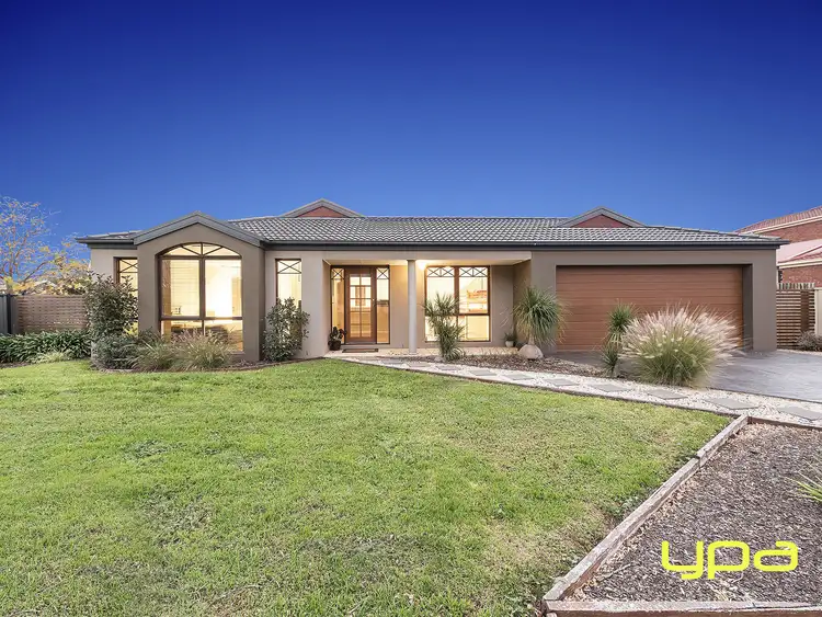 15 Prahn Court, Brookfield VIC 3338