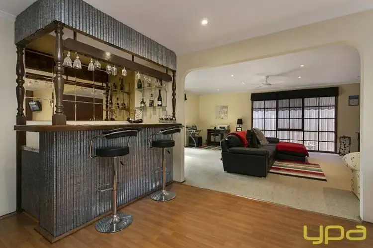 Fifth view of Homely house listing, 375 Elizabeth Drive, Sunbury VIC 3429