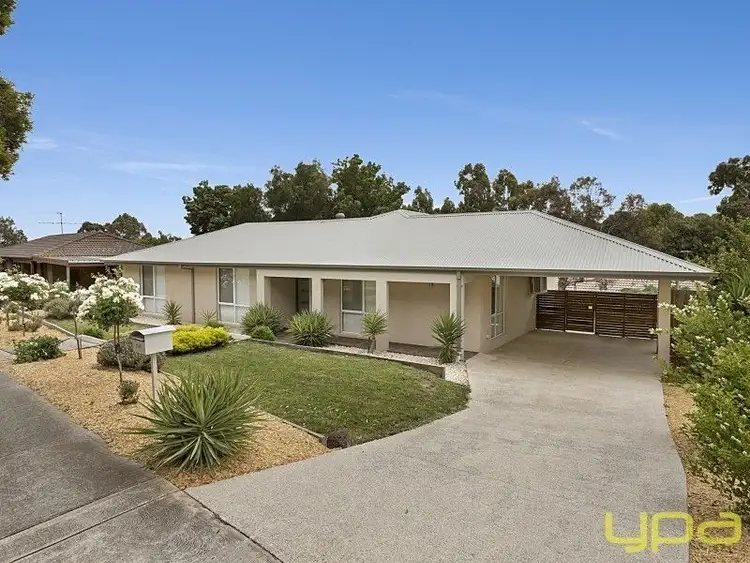 252 Elizabeth Drive, Sunbury VIC 3429