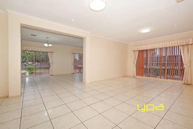 Fifth view of Homely house listing, 2 McNicholl Way, Delahey VIC 3037