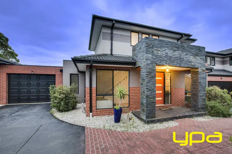 2/33 Carrington Street, Sydenham VIC 3037