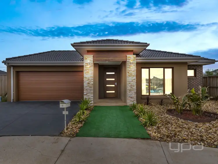 9 Lilac Court, Melton West VIC 3337