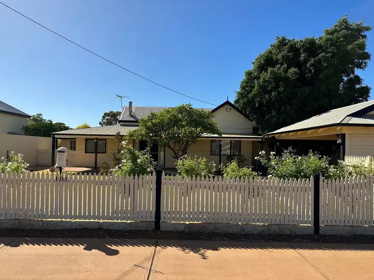 101 Lewis Street, Lamington WA 6430
