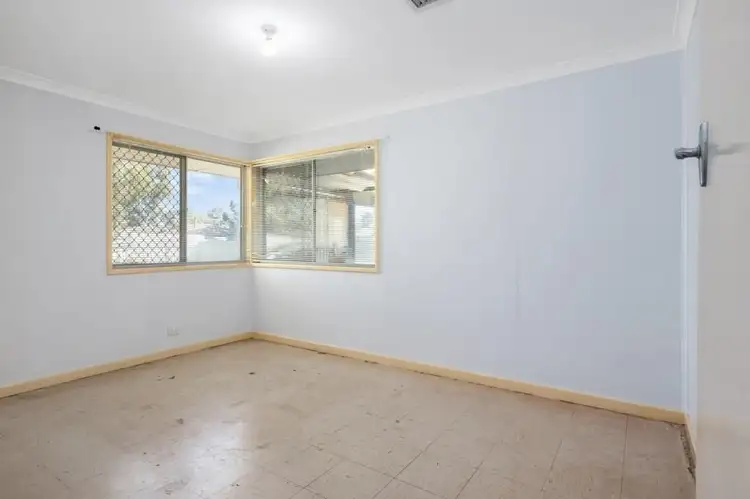 Fifth view of Homely house listing, 8 Belgravia Place, South Kalgoorlie WA 6430