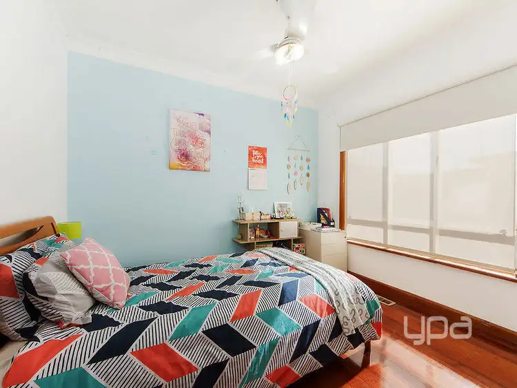 Sixth view of Homely house listing, 1 Mark Street, St Albans VIC 3021