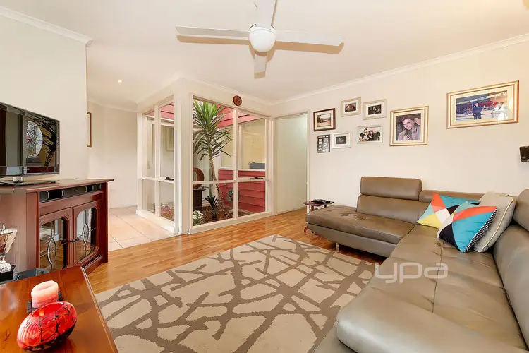 Third view of Homely house listing, 3 Goodrich Court, Craigieburn VIC 3064