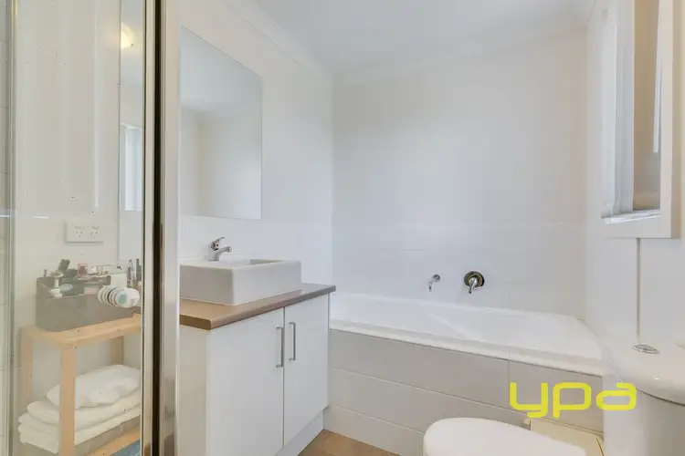 Seventh view of Homely townhouse listing, 17 Gully Way, Craigieburn VIC 3064