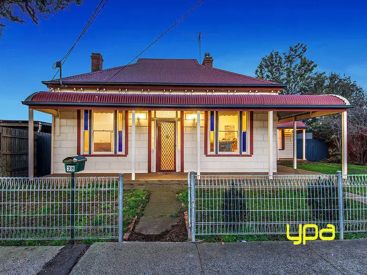 38 Cleveland Street, St Albans VIC 3021