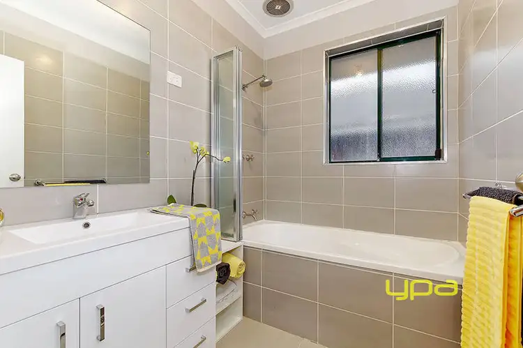 Sixth view of Homely house listing, 27 Waranga Crescent, Broadmeadows VIC 3047