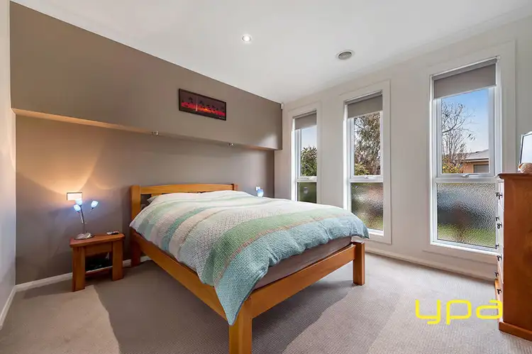 Second view of Homely house listing, 3 Coventry Lane, Craigieburn VIC 3064
