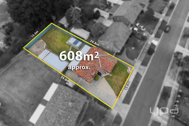 Second view of Homely house listing, 24 Hales Crescent, Jacana VIC 3047