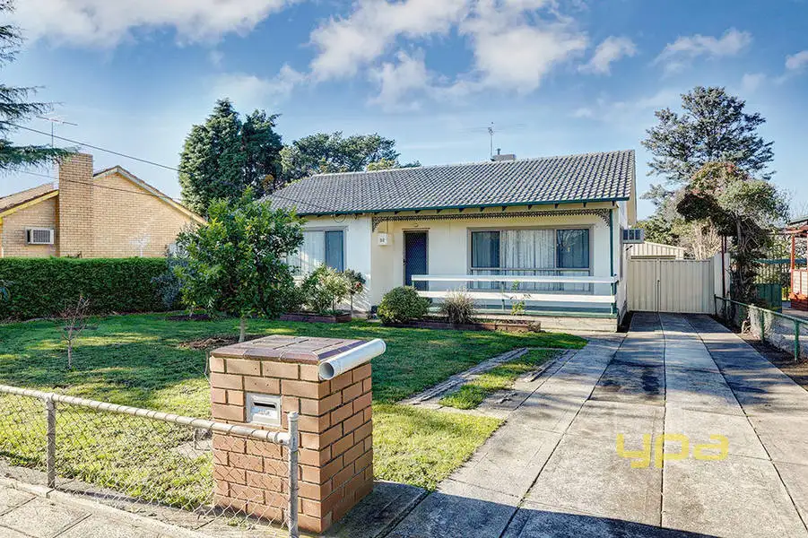 Main view of Homely house listing, 32 Warragul Street, Dallas VIC 3047