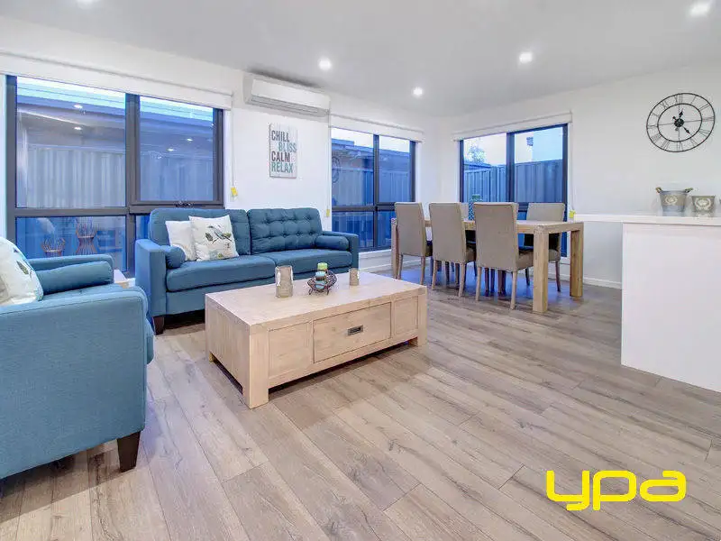 Main view of Homely townhouse listing, Unit 2, 6 Nerrin Street, Rosebud West VIC 3940